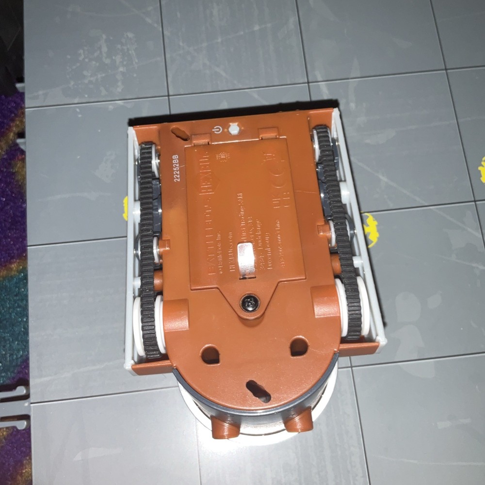 HEXBUG BatteBots Rusty & Tombstone and 4 customizable battlebots