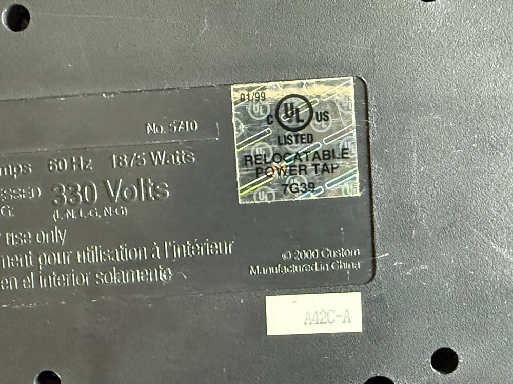 Woods High Performance Computer and Modem Surge Protector (Model #5710).PreOwned