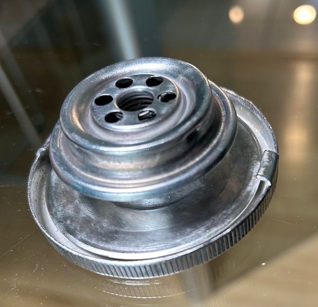 Jaguar 1958 Oct XK, MK Sedans Radiator Cap Original C.3455/4.0 PSI. Cad Plated.