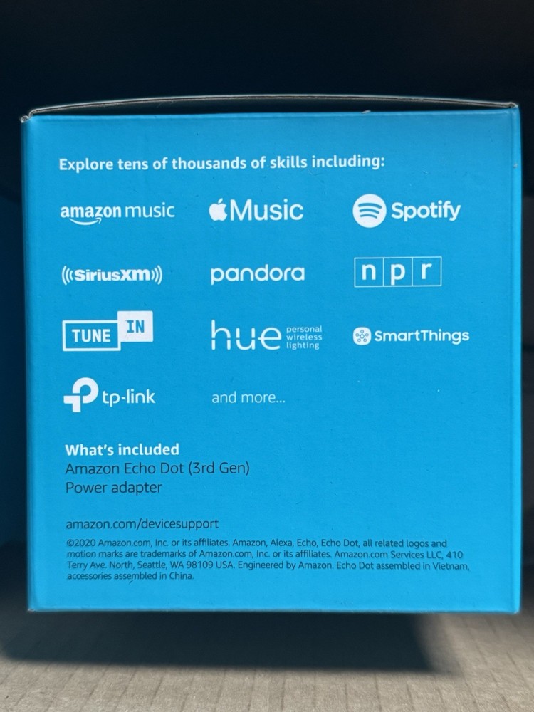 Echo Dot (3rd Gen) - Smart speaker with Alexa – Charcoal - Amazon Echo New