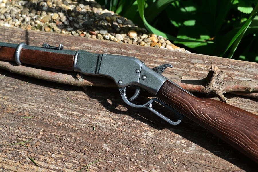 MINIATURE Winchester M1866 Lever-Action Carbine Rifle - 1866 - Denix Replica