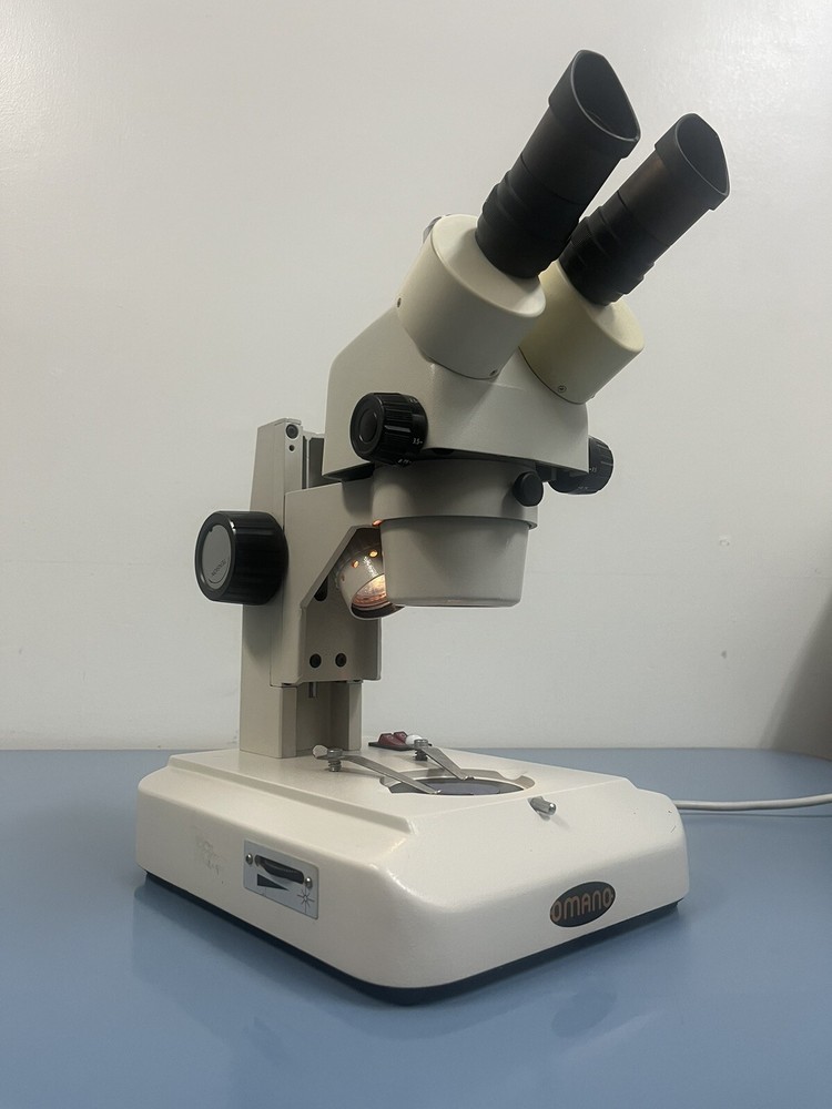 Omano Trinocular Stereo Microscope With Light Stand (Good Condition)