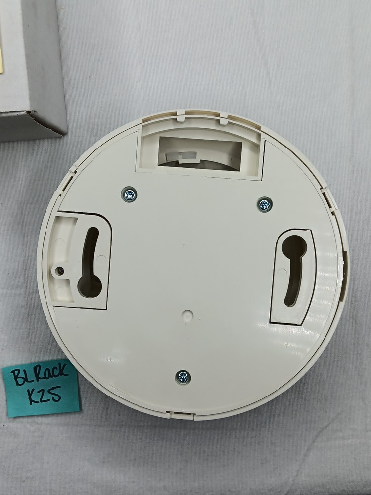 Bosch DS937 Ceiling Mount Motion Detector - White