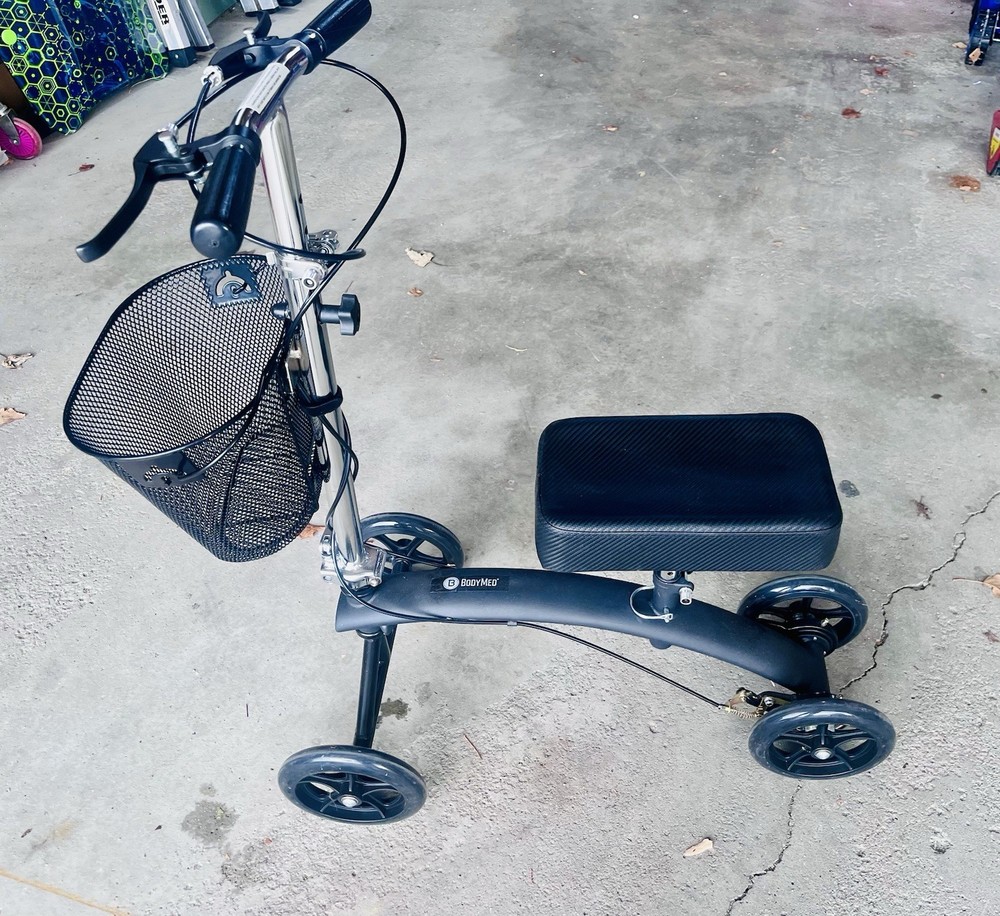 Knee Walker