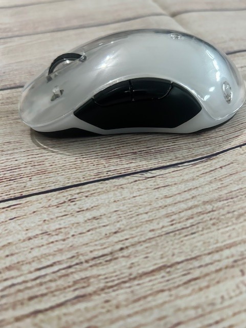 memzuoix 2.4G Aesthetic Wireless Mouse - Customizable Covers & LED Mood Light...