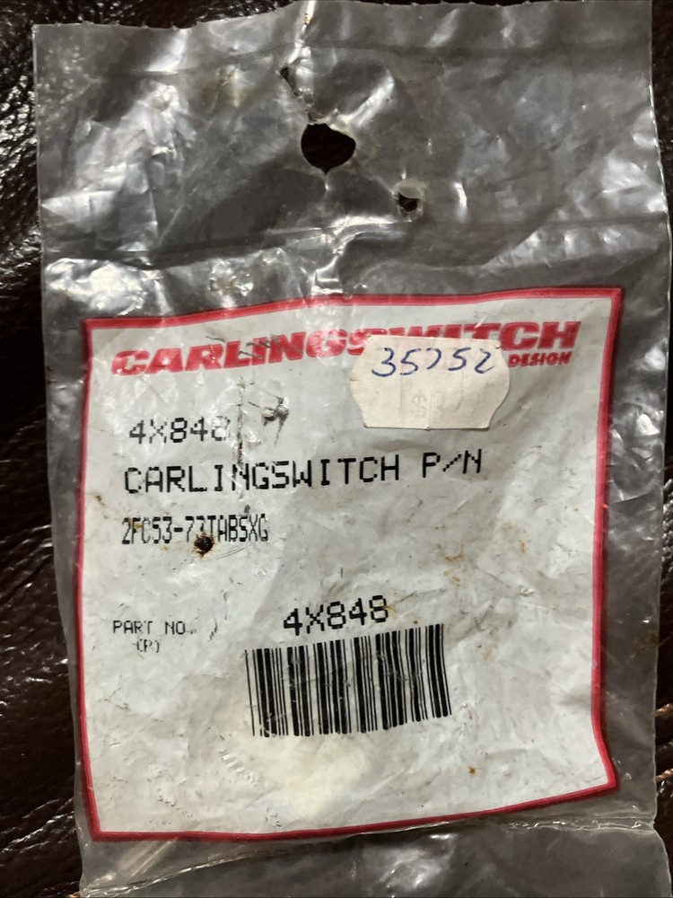 New Carlingswitch 4X848 2FC53-73TABSXG Toggle Switch