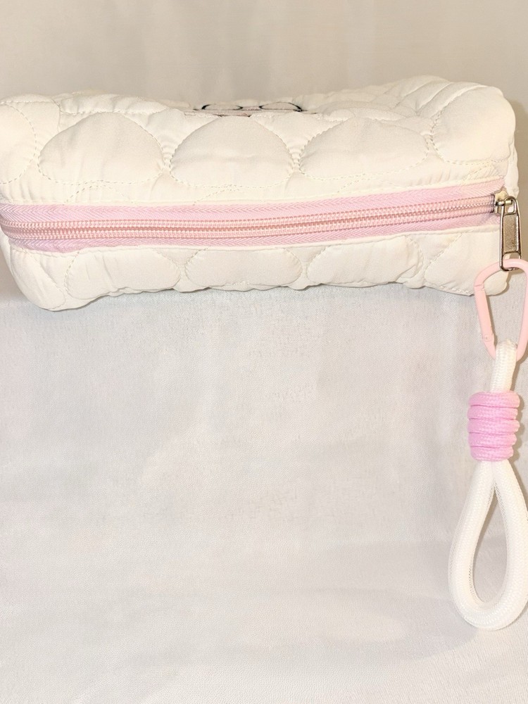 Soft Hello Kitty Bag Wrist Strap & 6 Matching Items Including A Plushy Keychain
