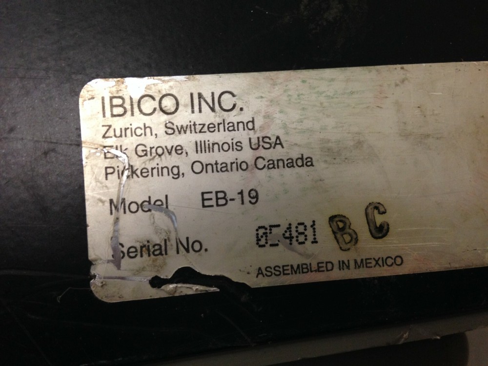 IBICO EB-19 Manual Binding Punch Machine.
