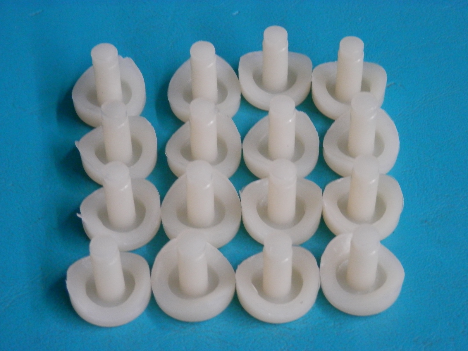 16 New 3/4" Coved Stem Natural Bumper Glide Patio Outdoor Chair 1/4" Hole 728