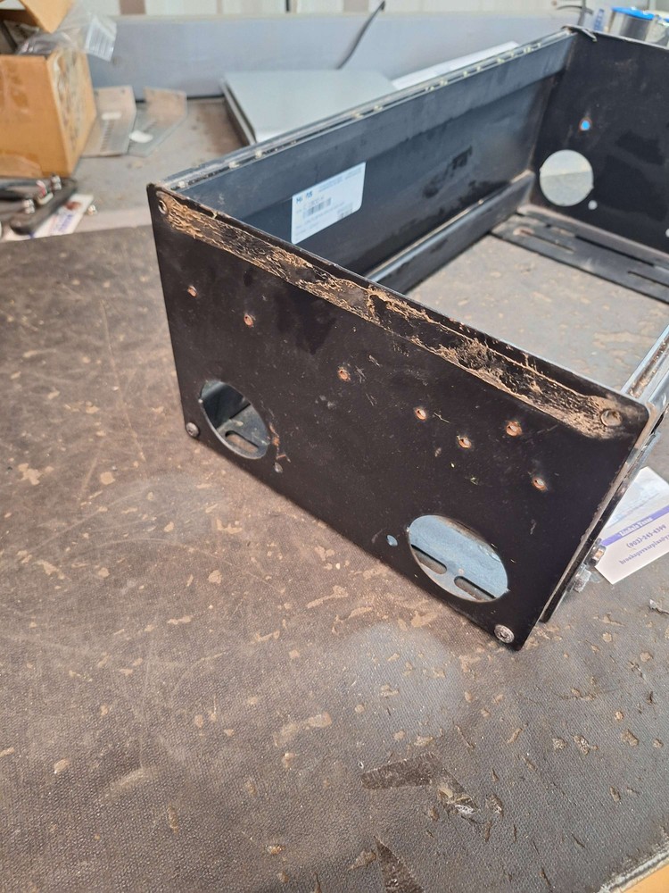 Havis C-1800-H center console universal box