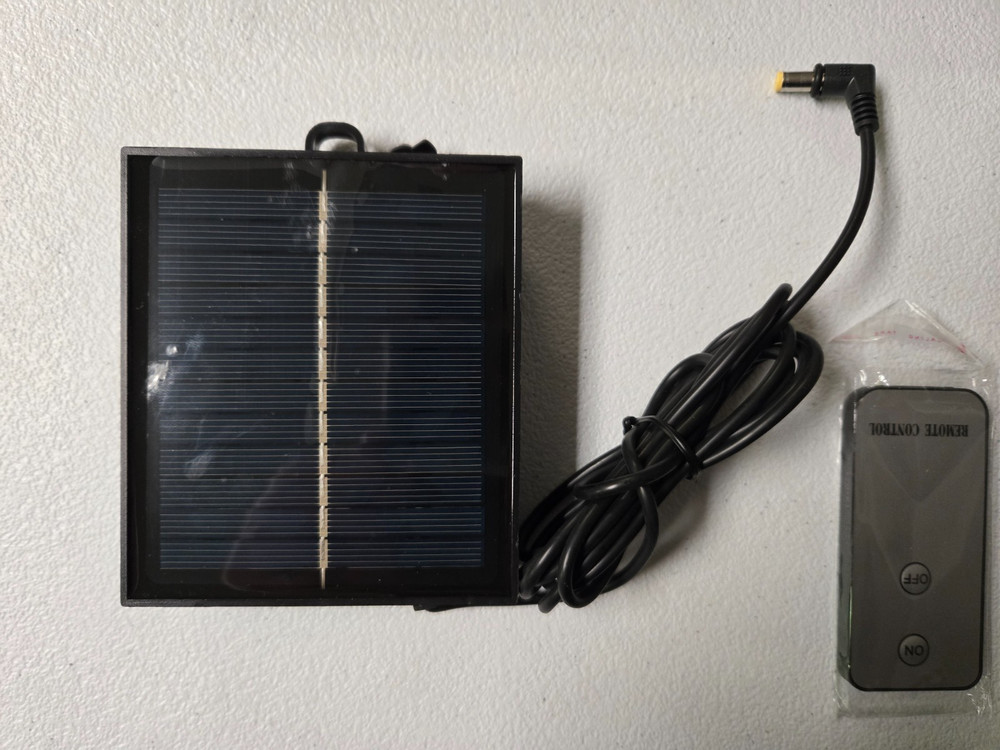 V9 Solar Powered Roller Shutter Automatic Chicken Coop Door w/ Remote - Brown