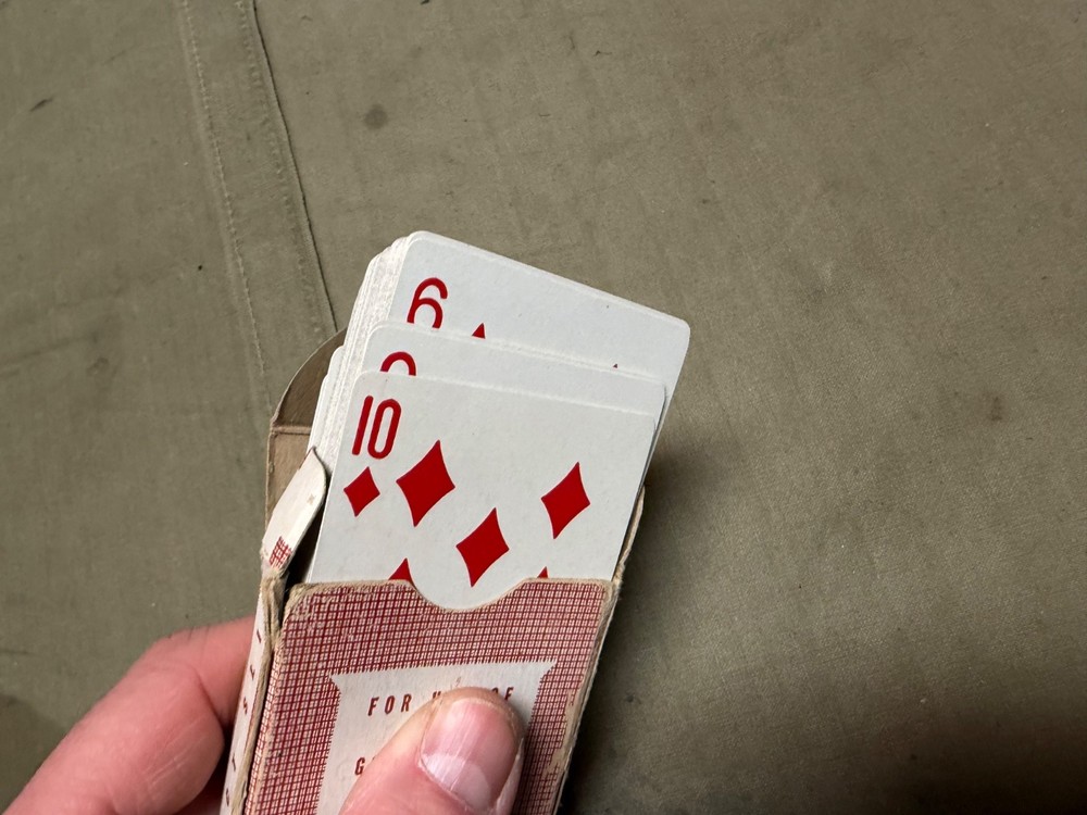 ORIGINAL WWII US ARMY INFANTRY PERSONAL RED CROSS ISSUES PLAYING CARDS-FULL DECK
