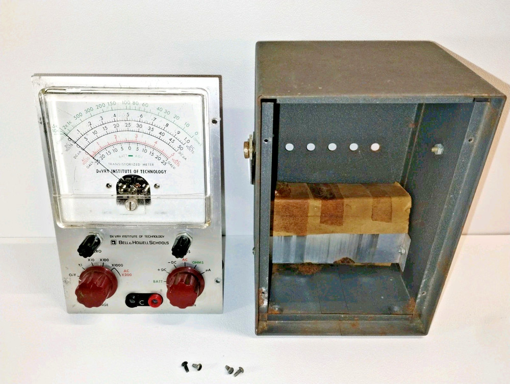 DeVry Institute Of Technology Transistorized Meter, Needs Restoration, Complete.