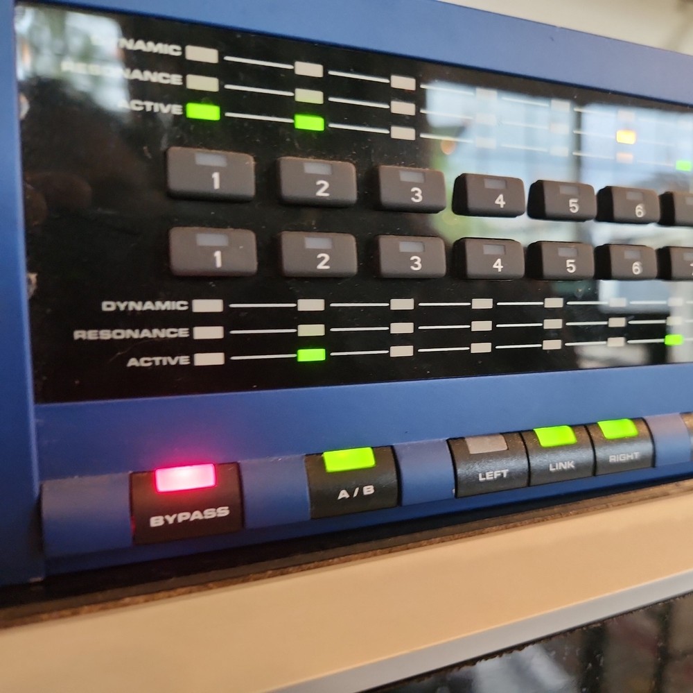 SAMSON D-3500 🌈RaRe🌈 Parametric Equalizer/feedback management system