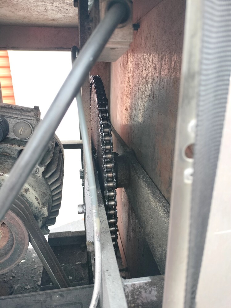 Hollymatic Meat Grinder - Parts Missing