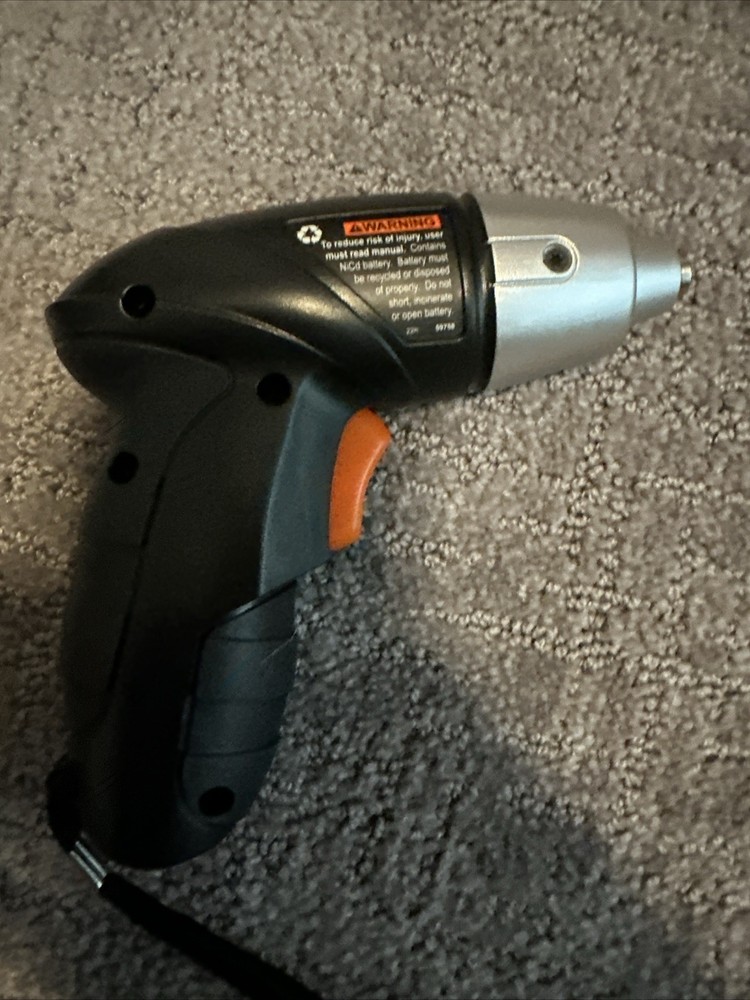 Warrior 4.8 VDC Cordless Screwdriver With Charger + 4 Bits