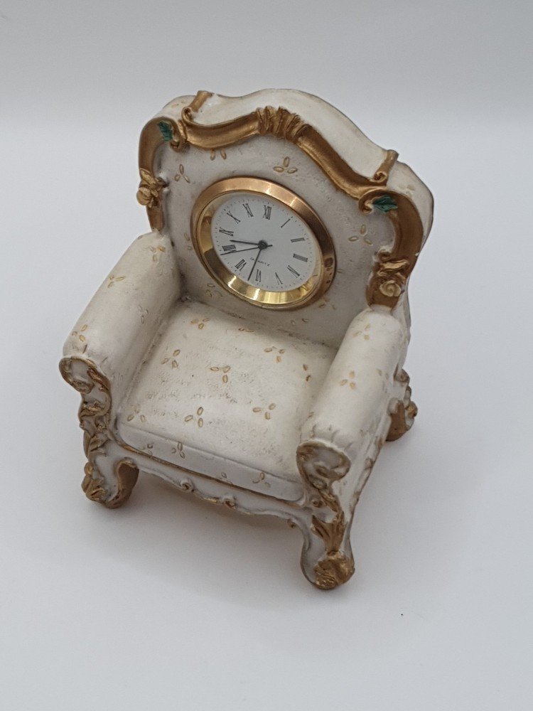 Vintage Collectable Miniature Clock