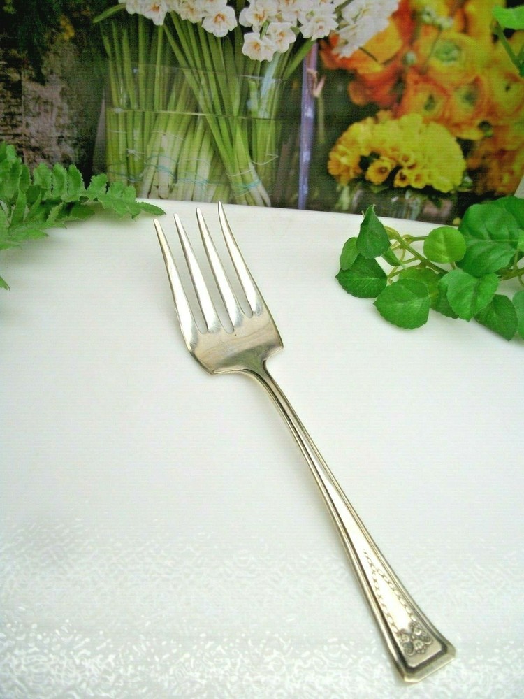 International American Silver  ROANOKE  Silverplate Cold Meat Serving Fork  1913