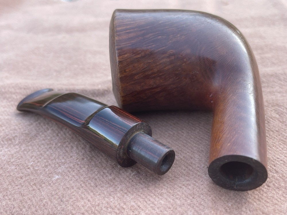 pipe tom spanu
