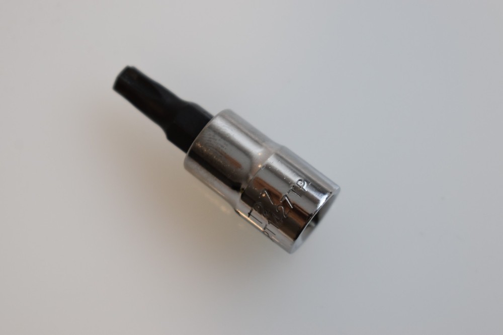Blue Point Tools BLPT1427TP T27 TORX Tamper Proof bit Socket Driver 1/4" Drive