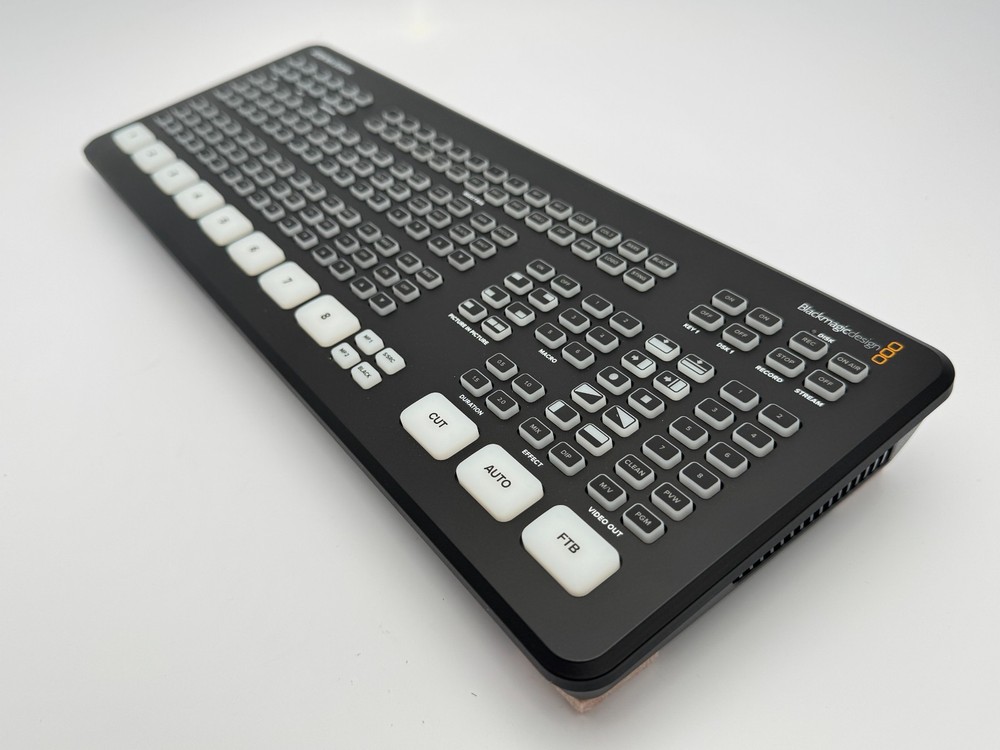 Blackmagic Design ATEM Mini Extreme HDMI Live Streaming Switcher