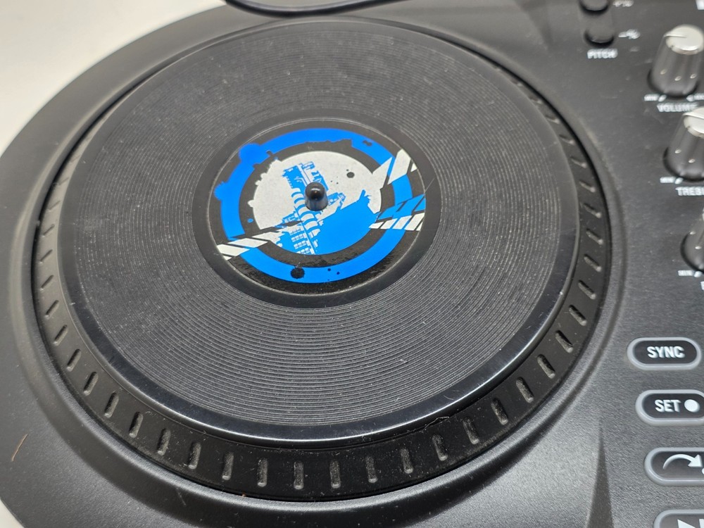 Numark iDJ Live Digital DJ Controller Turntable Apple Mac Ipad Iphone Ipod