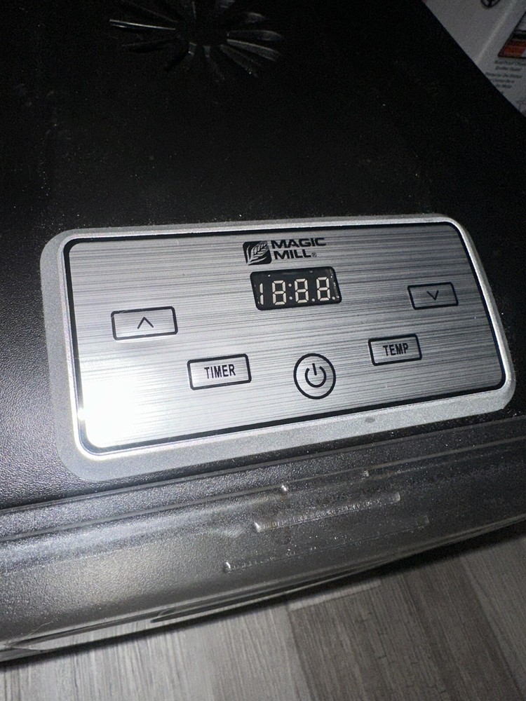 Magic Mill Magic Mill MFD-6100 Professional Desiccant Machine - Grey