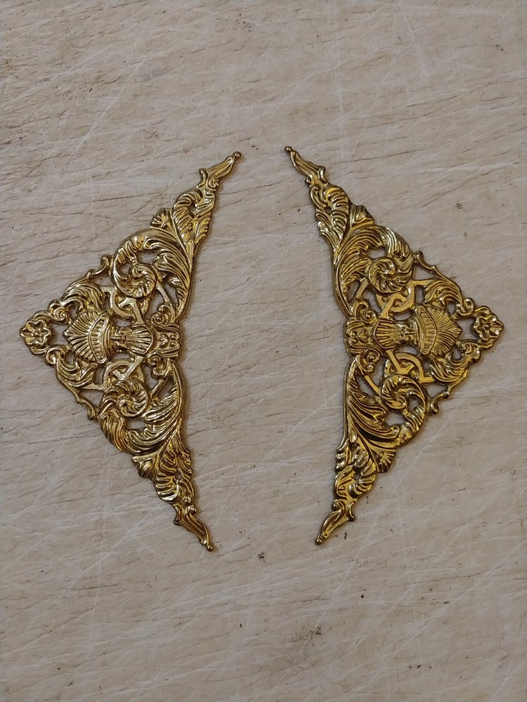 2 SETS OF CLOCK REPLACEMENT FRONT DECORATIONS STEAMPUNK