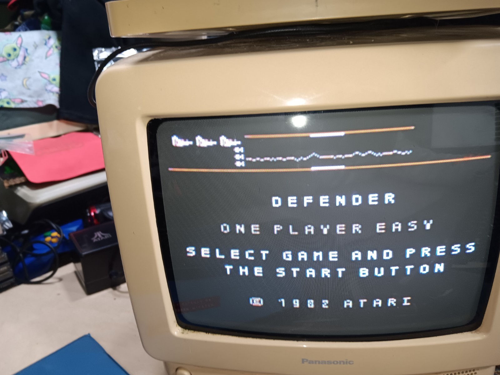 Atari 800 BAREBONES Motherboard-FULL RAM-GAMES-BASIC & MONKEY II-GOOD-SEE ALL