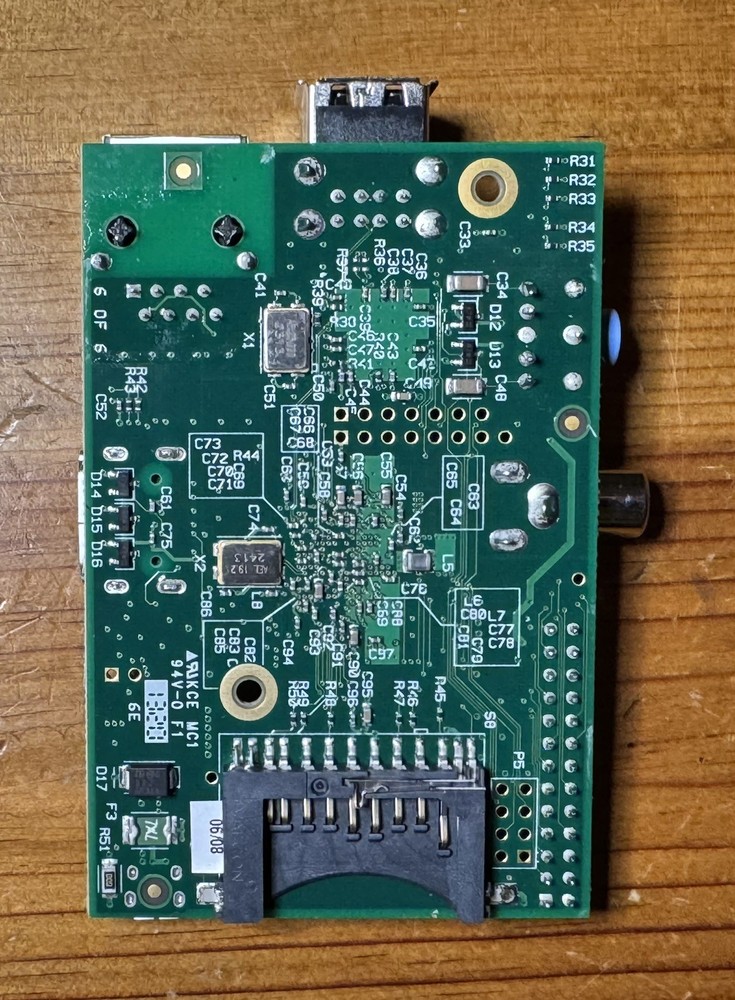 Original Raspberry Pi 1 Model B with Case and Micro USB power cable *TESTED*