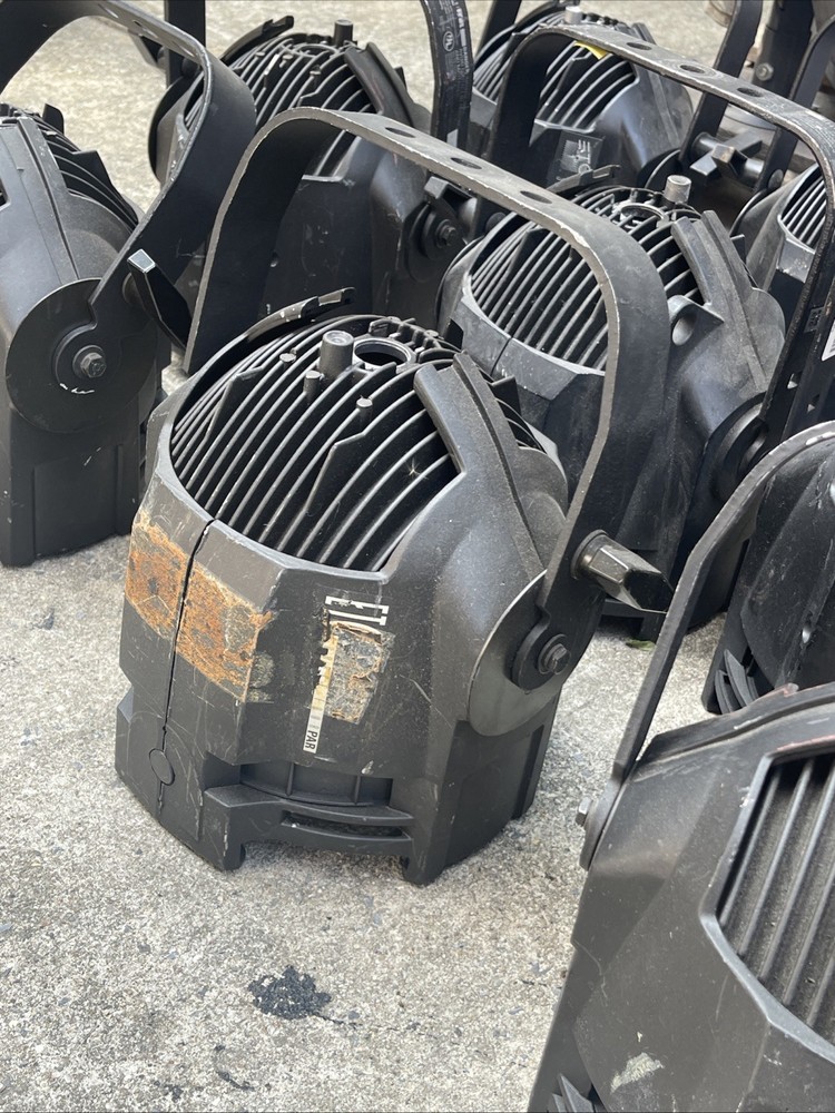 Lot Of 12 Source Four EA Model