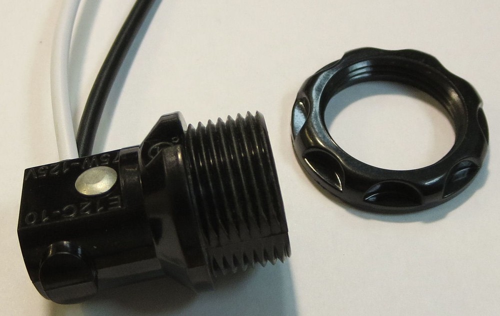 Candelabra phenolic lamp socket w/screw ring & wire leads TR-3C