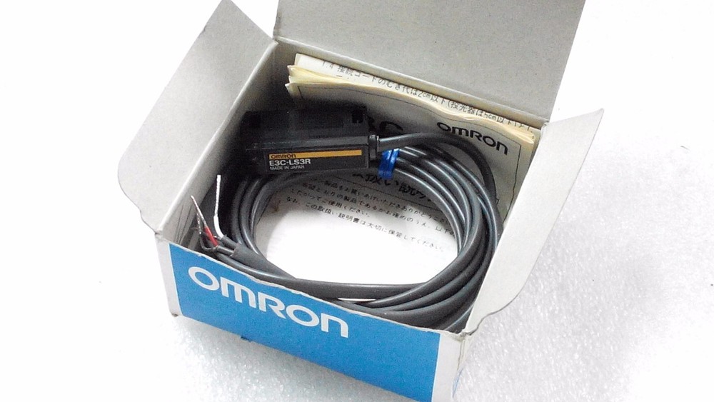 OMRON E3C-LS3R SENSOR (2pcs 1lot )