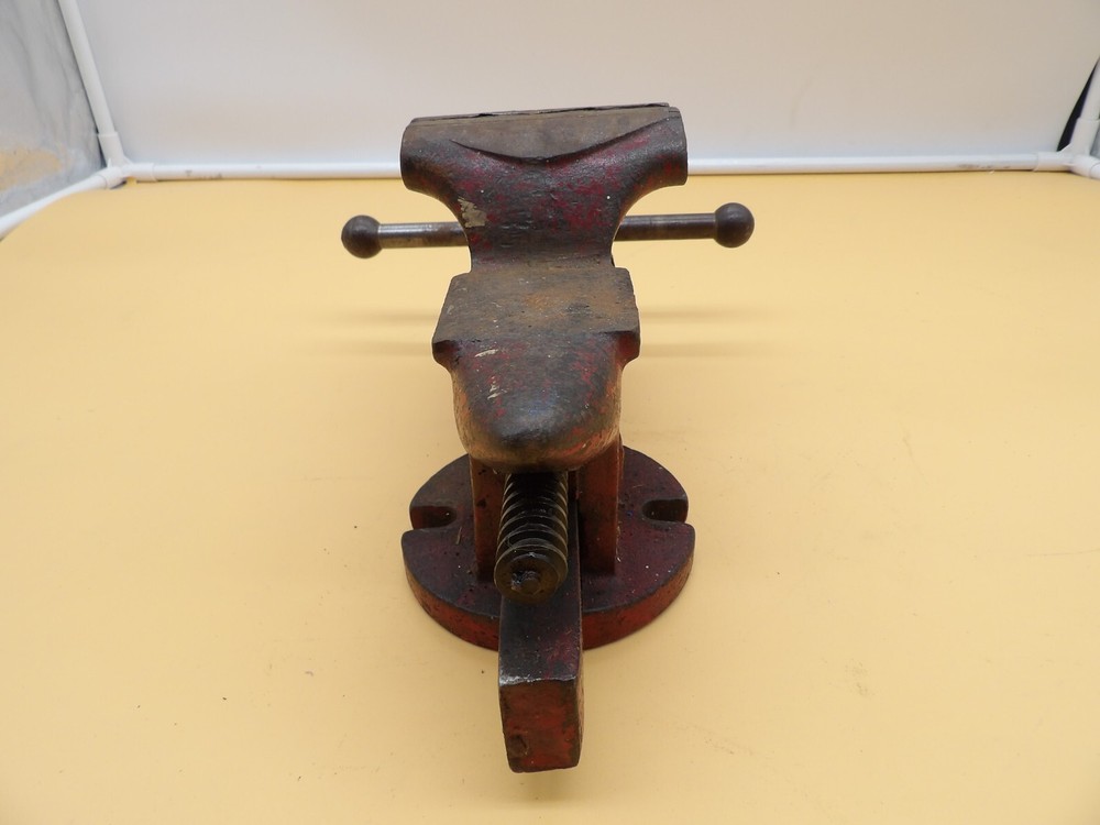 Vintage #24 Solid Base Anvil 3-1/2 Jaws Vise