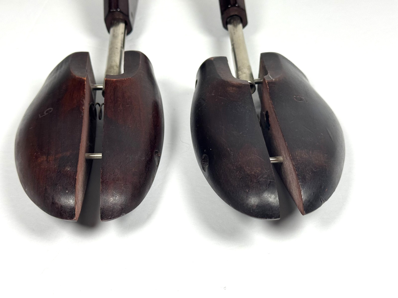 Vintage Rochester Shoe Tree Company Wooden Shoe Trees Mens SIze 5 Split Toe USA