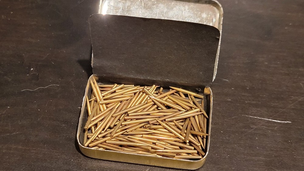 Crown Gramophone phonograph needle tin - With Needles