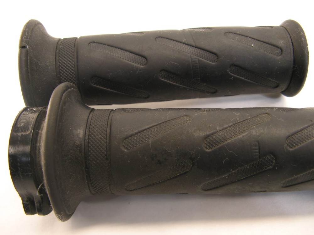 2011 SUZUKI VSTROM DL650 HANDLE GRIP TUBES