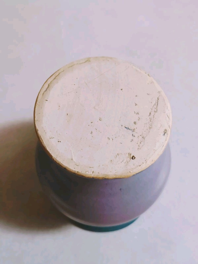 STUDIO HAND THROW GLAZED POTTERY VASE