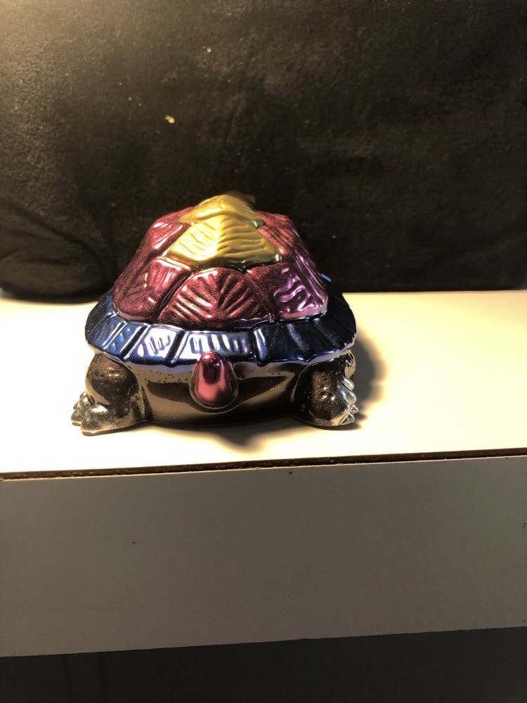 Turtle figurine￼