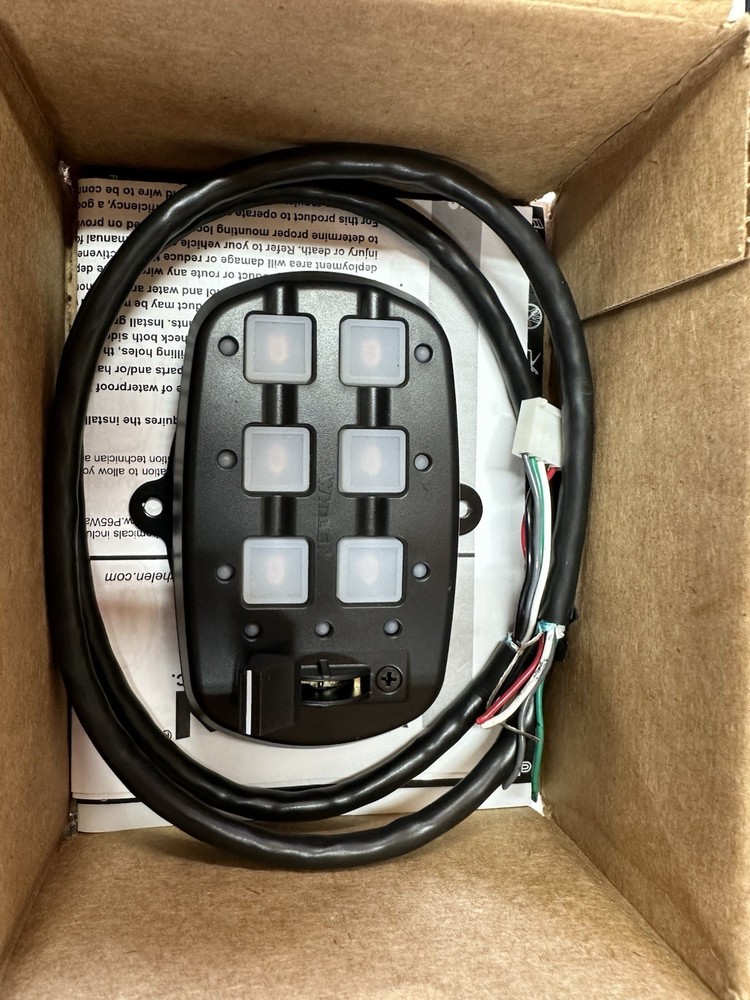 Whelen PCC-92 We-Can Lightbar Controller