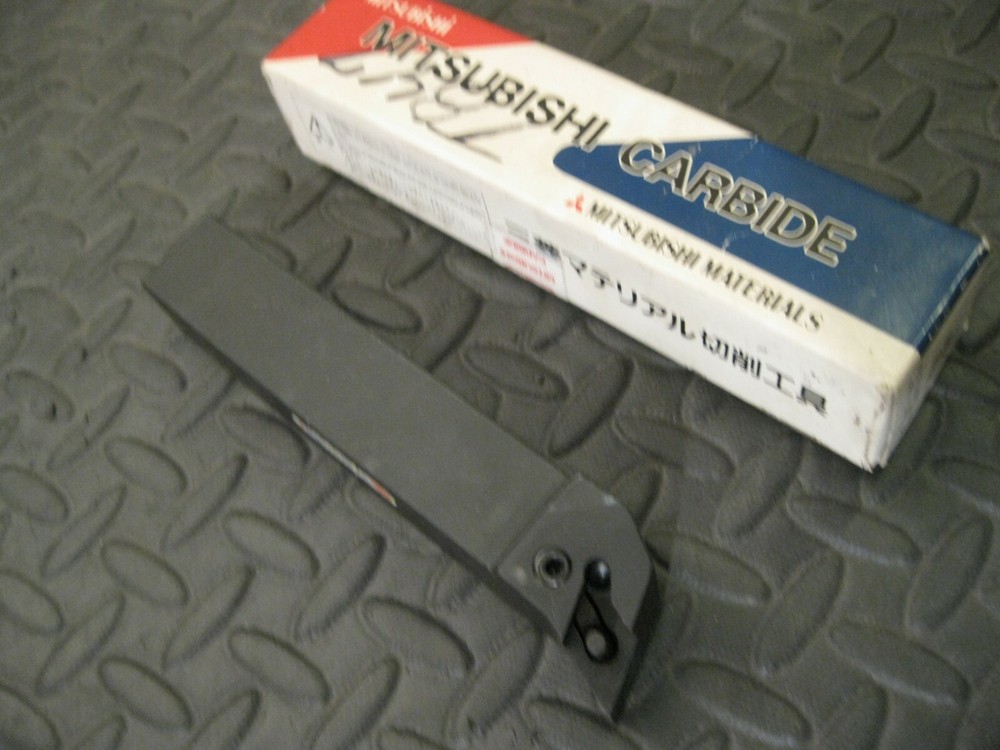 Mitsubishi 55 Degree Insert Toolholder, PDJNL2525M15
