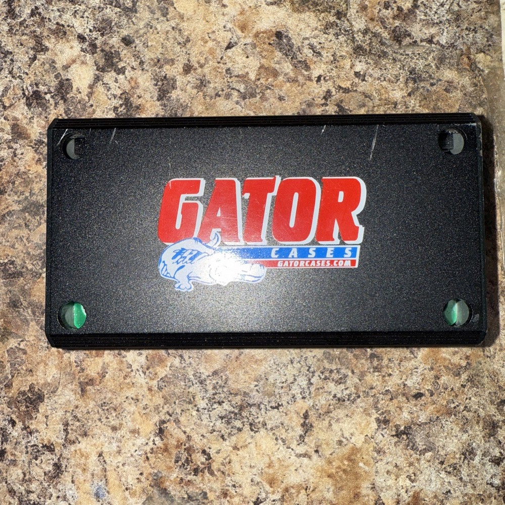 Gator G-BUS 8-Output Power Supply