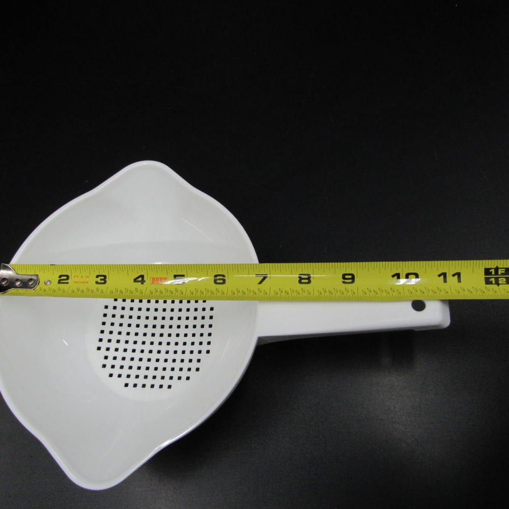 Vintage Tupperware Small White Colander Strainer 1 quart 1200