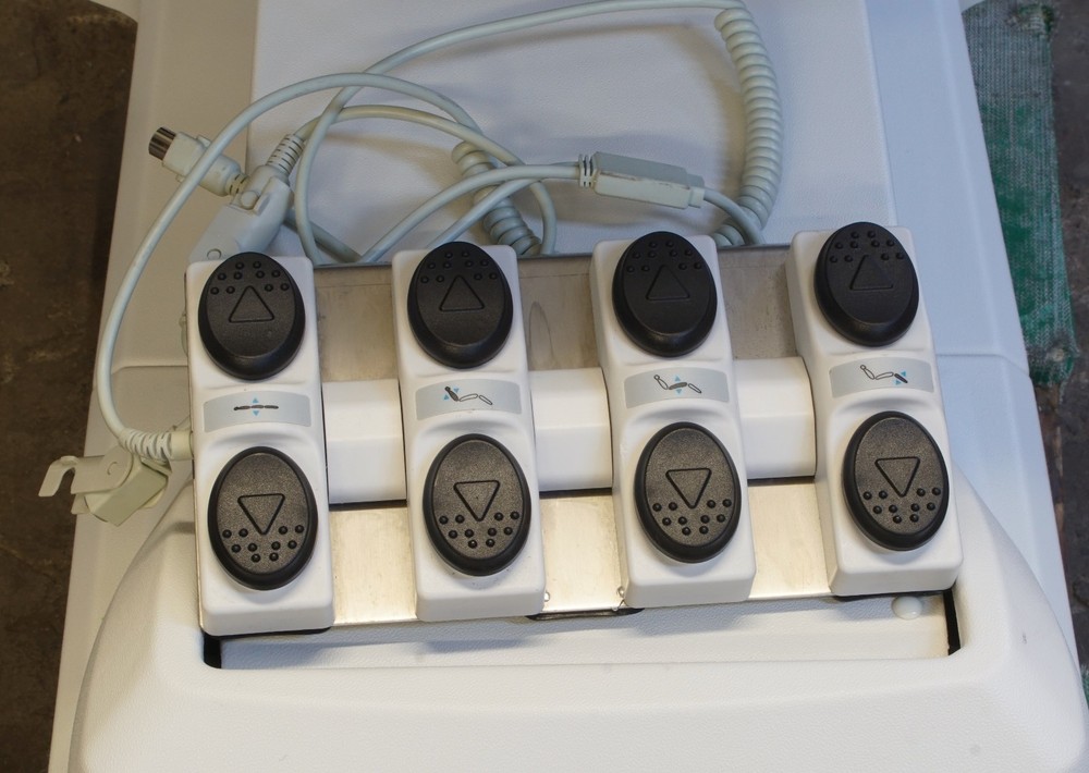 MediLux MD4-2000 Programmable Procedure Chair (FA3)