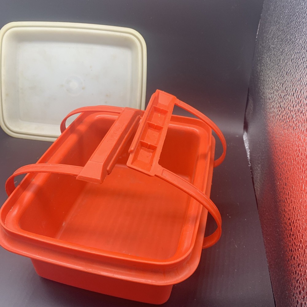 T162 Orange Tupperware 3-pc Lunchbox Only - no inserts 1254