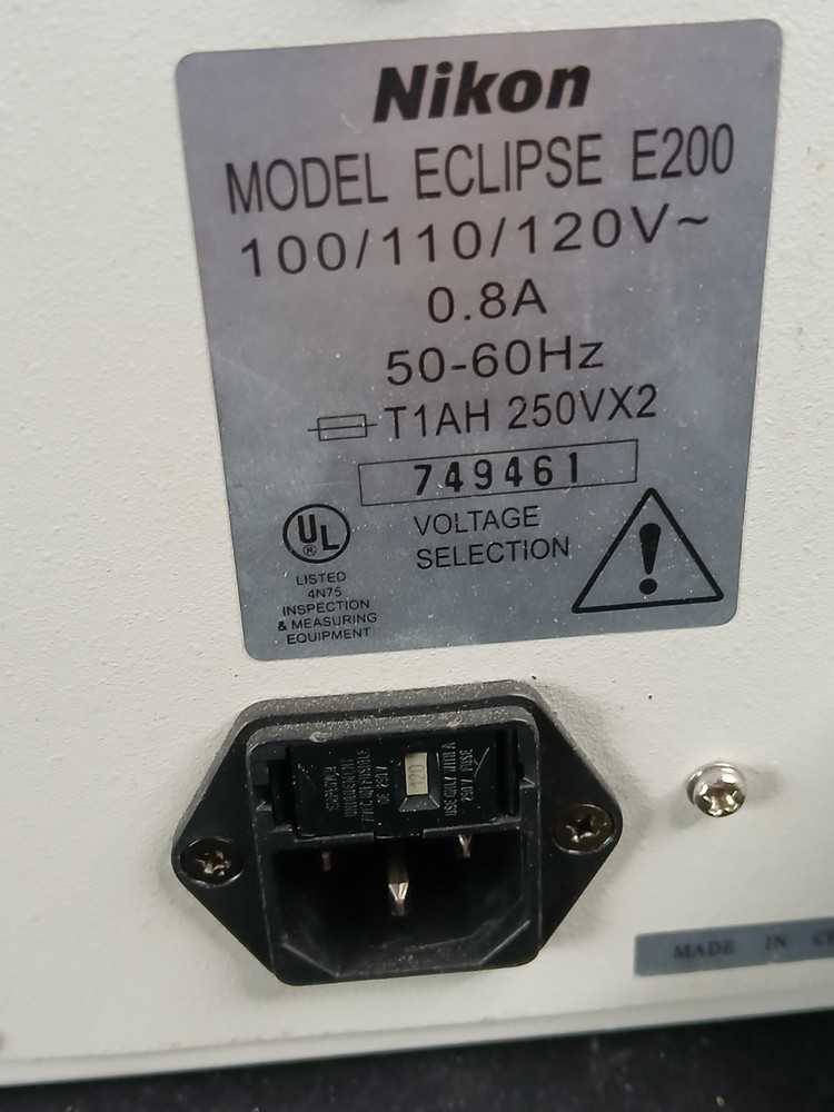 (2) Nikon Eclipse E200 Microscopes & E Plan 4 10 40 100X Oil Sets (No Heads)