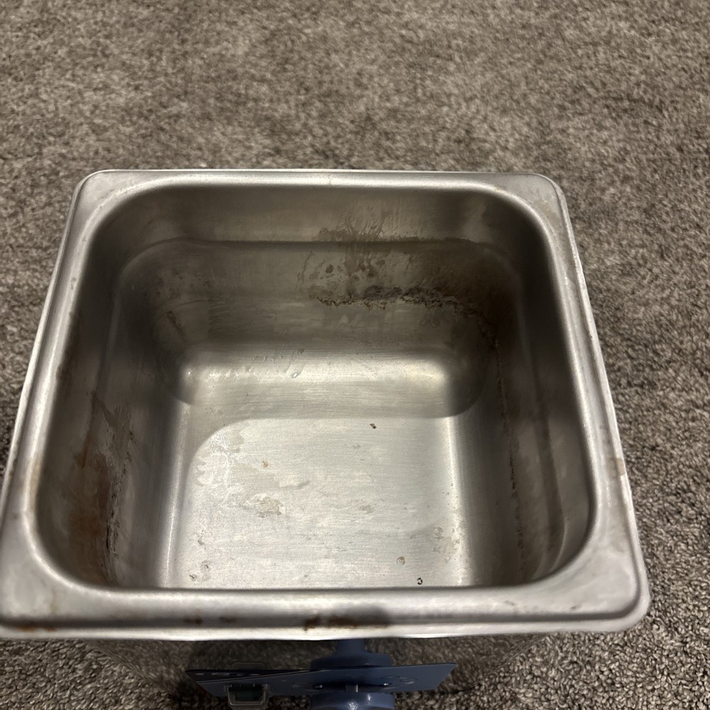 Quantrex Q90H Ultrasonic Cleaner L&R Model Missing Basket