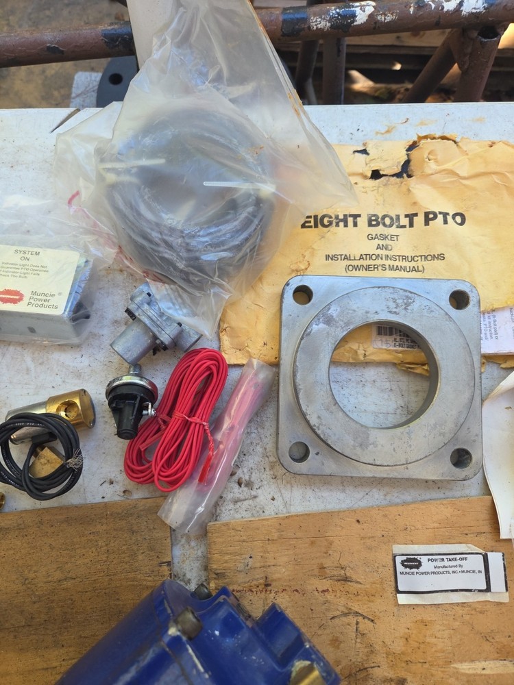 Muncie PTO, CS8B-U6807, With Accessories