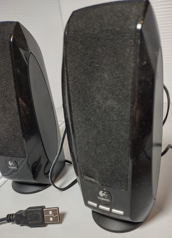 Logitech S150 2.0 Channel Portable Speaker - Black
