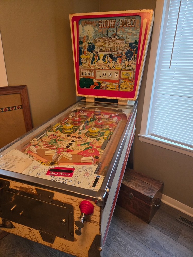 1961 showboat pinball machine